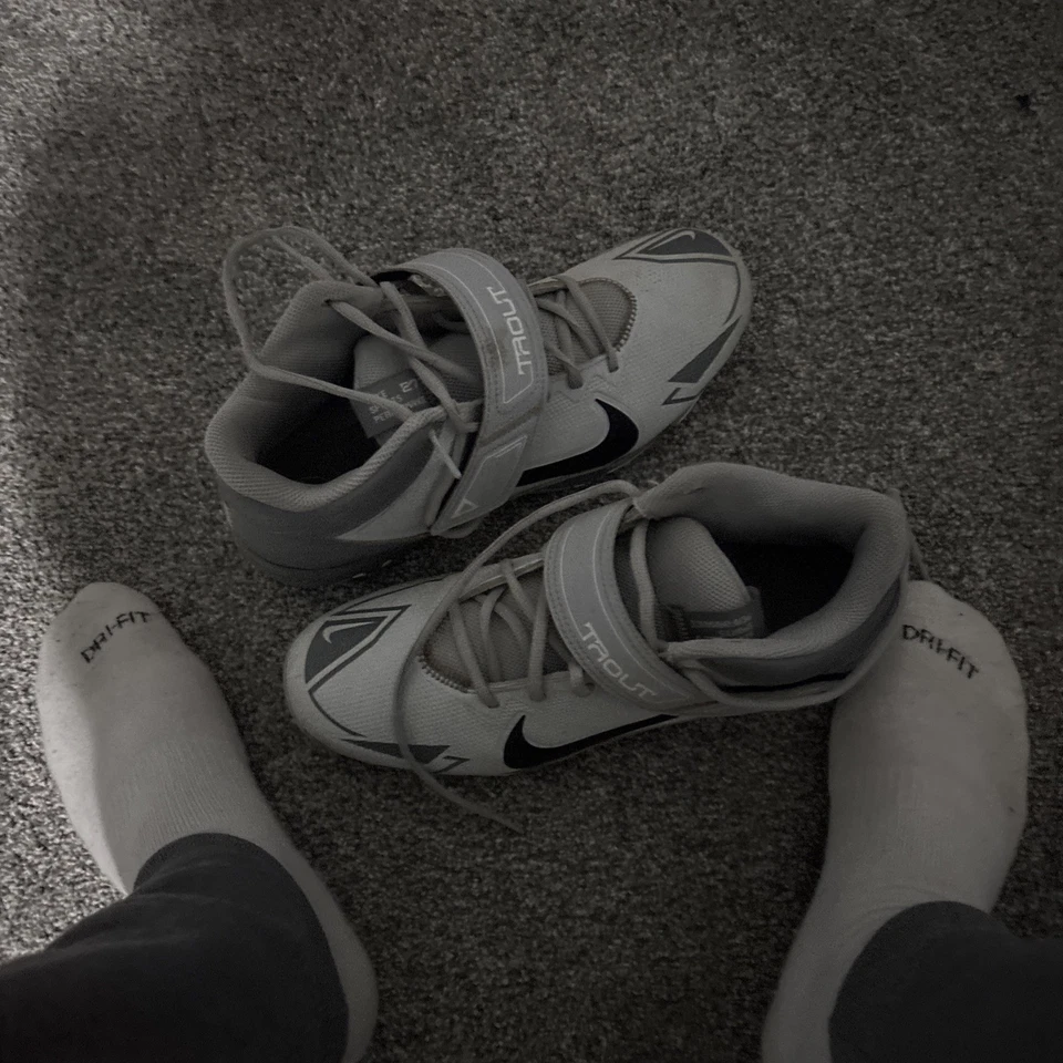 nike mike trout baseball cleats - Image 1 of 3