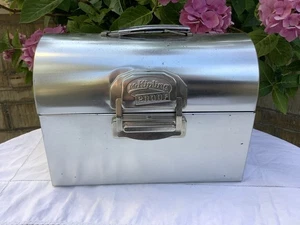 METAL MR. KIPLING LUNCH BOX - Picture 1 of 5