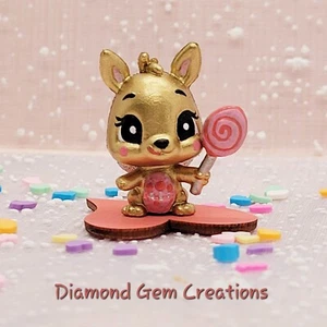 Hatchimals Colleggtibles - REPAINT Golden Kangaroos Lolipop Custom Sweets - Picture 1 of 1