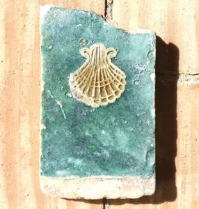 Antike Fliese Jakobsmuschel 16 Jh. Spanien, Azulejos, Tiles, Carrelage Ancien - Bild 1 von 2