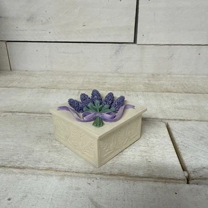 Enesco Handcast Lavender Medium Square Pot Trinket Box Fast Shipping - Picture 1 of 12