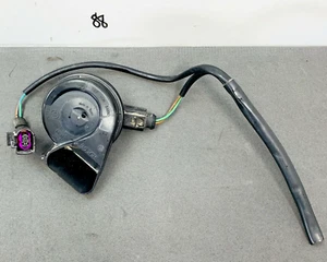 05-11 Audi A6 Quattro Front Low Tone Signal Horn Assembly OEM 4F0951221 - Picture 1 of 4