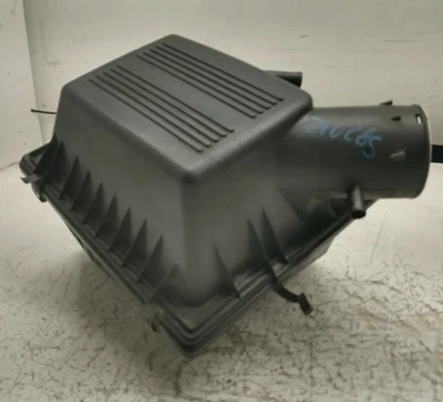 1993-1995 Jeep Grand Cherokee 4.0L Air Cleaner Box - Image 1 of 4