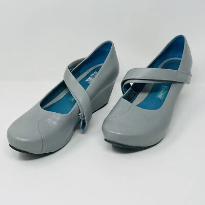 Tacones de cuña Tsubo Shark para mujer 9/40 cuero gris sin cordones gancho y bucle sin cordones Foto 1 de 4