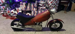 Large Metal Motorcycle Statue - Picture 1 of 3