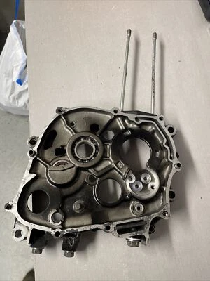 83-87 OEM Honda XR100 XR100R XR 100 1985 cárter de manivela derecha #2 Foto 1 de 4