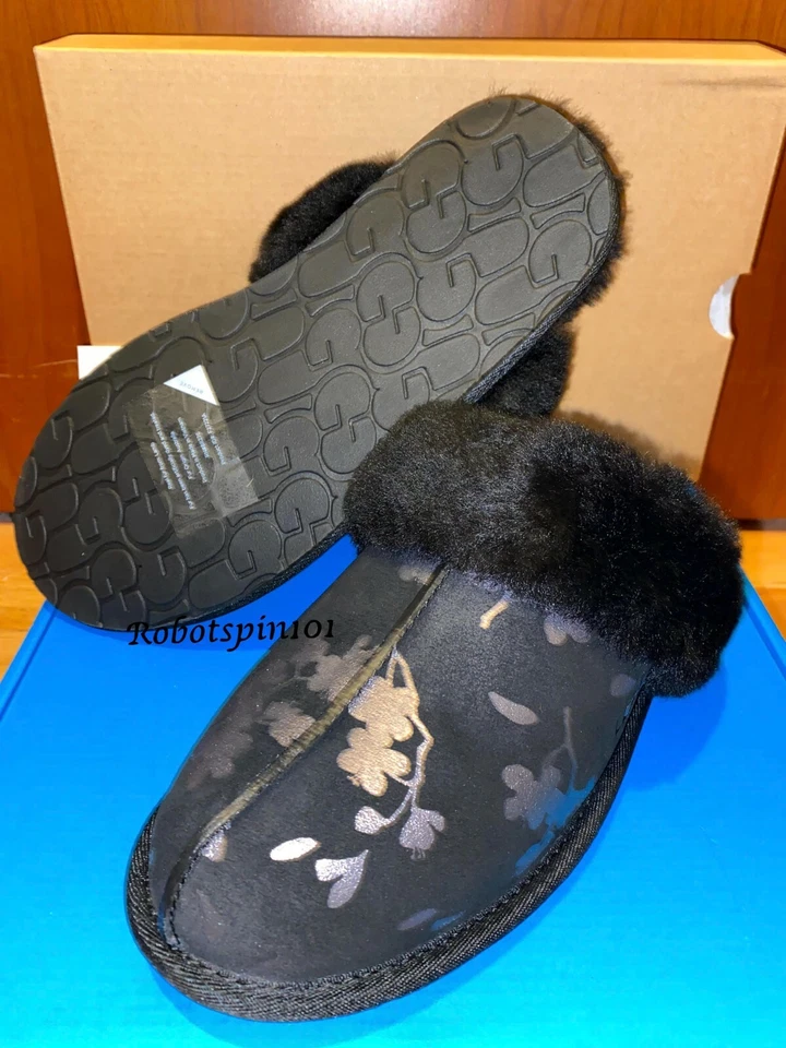 UGG Women's Scuffette Floral Foil Slippers Size US 8 Black