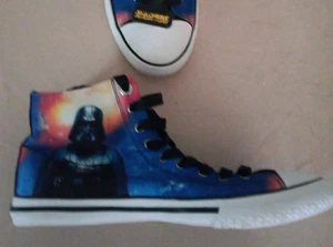 NUOVE scarpe sneakers alte Star Wars Darth Vader Skechers taglia uomo 10 - Foto 1 di 5