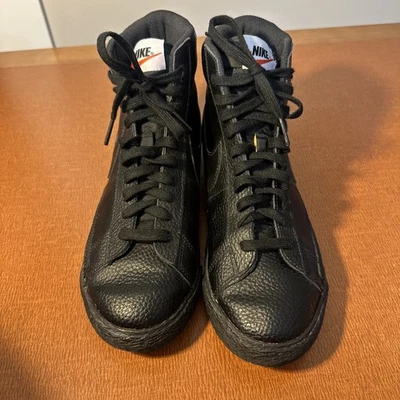Nike Blazer Mid Triple Black Casual Leather Sneakers 895850-001 - 7 Youth - Image 1 of 4