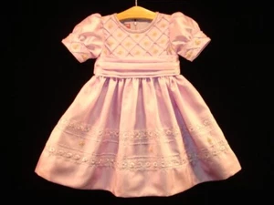 Ciao Bebe NUEVO Vestido Bordado a Mano Niña Talla 2 DULCE LAVANDA PÚRPURA - Imagen 1 de 6