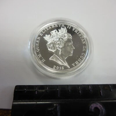 2016 Silver-Plated Proof Crown Coin ~ B-17 ~ Flying Fortress ~ Heavy Bomber - Image 1 of 4