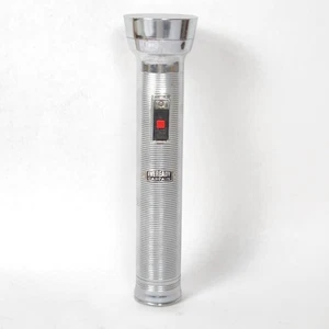 Vintage Eveready Captain metal flashlight Union Carbide USA Uses 3-D Batteries - Picture 1 of 15