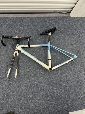 Juego de cuadro Trek 1.2 WSD aluminio/carbono para mujer/niño 700c Foto 1 de 4