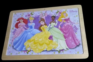 Disney Princess Puzzle im HOLZ BILDERRAHMEN von Cardinal Industries - Bild 1 von 9