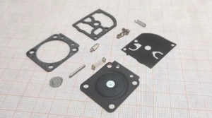 KIT MEMBRANE RIPARAZIONE CARBURATORE MOTOSEGA HUSQVARNA 445 445e 450 450e rb-145 - Foto 1 di 10