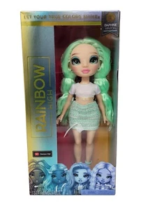 Rainbow High DAPHNE MINTON Doll Brand New NIB MINT 2022 - Picture 1 of 3