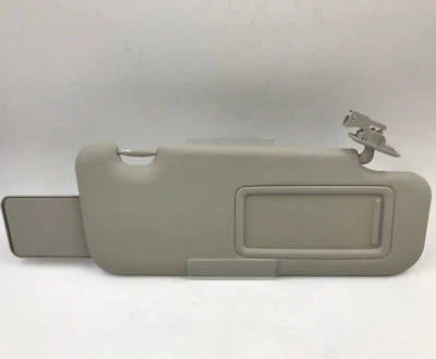 Parasol gris para pasajeros Mazda 3 2014-2018 sedán OEM D04B04005 Foto 1 de 4