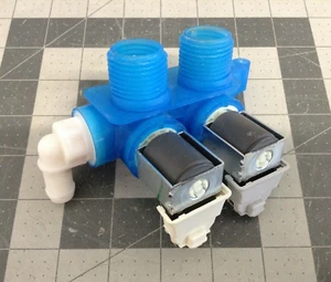 Whirlpool Maytag Washer Water Inlet Valve W10289387 WPW10289387 - Picture 1 of 2