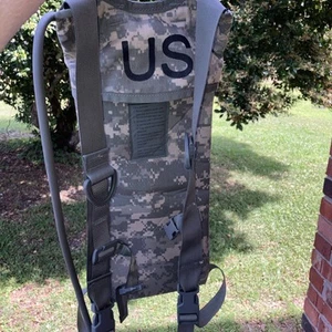 US Army Hydramax Hydration Carrier 8465-01-524-8362 The Specialty Group Camo - Bild 1 von 6