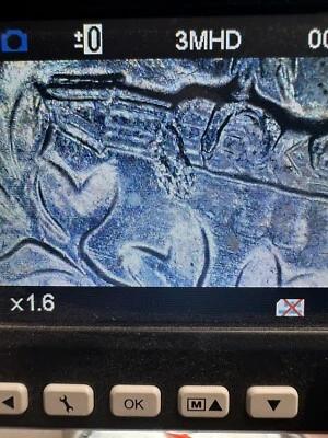 Toned Uncirculated 1963 Washington silver quarter - Large Die Chip Error - Image 1 of 4