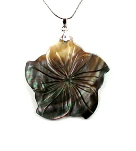 Carved abalone shell flower pendant - sterling silver bail PDT330001 - Picture 1 of 1
