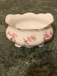 Royal Albert ,England Footed flower vase - Picture 1 of 7