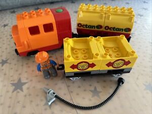 Lego Duplo elektrische Lok, Güterzug, Eisenbahn, 2 Anhänger , Lokführer, 10508