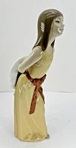 Lladro 5006 Naughty Girl España porcelana 9.75" Pamela Descaro de Francisco Cat - Imagen 1 de 8