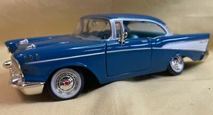 MotorMax 1:24 1957 Chevrolet BelAir Diecast - #68030/1 - Picture 1 of 7