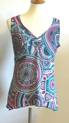 Suzie in the City Tank Top Womens Medium Bright Pink Teal .Pattern V Neck FLAW - Image 1 of 4