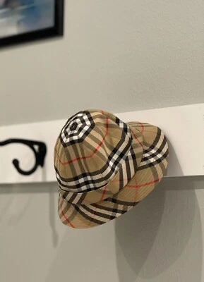 Vintage 80’s Burberry Nova Check Bucket Hat Size M England Burberrys classic cap - Image 1 of 4