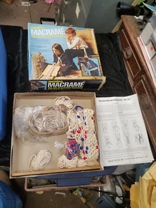 Kit de Macrame Walco Marvel 1971 Parcialmente Usado en Caja - Imagen 1 de 1
