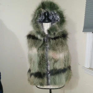 NWOT FINNISH RACCOON FUR VEST JACKET WITH HOOD.REVERSABLE TO CAMO. IT42 SZ SMALL - Picture 1 of 7