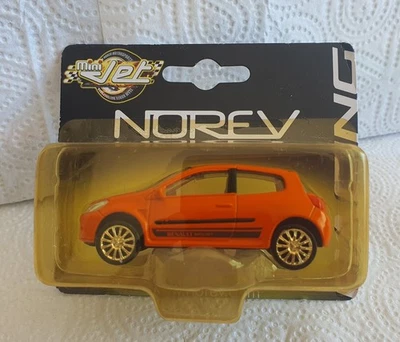 Norev 3 inches  Renault  Clio  III  RS  2006  1/54°  en  blister  - Photo 1/3