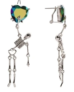 Betsey Johnson Crystal Heart Skeleton Drop Earrings, Iridescent, Silver-Tone - Bild 1 von 2