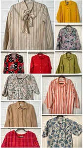 SET BESTEHEND AUS 11 VINTAGE DAMEN BLUSEN SHIRTS 60er-00er RETRO BLUMEN FUNKY Großpackung Wiederverkauf - Bild 1 von 16
