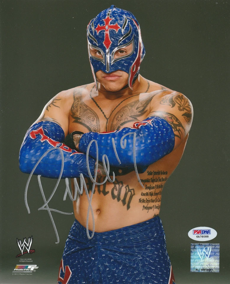 REY MYSTERIO SIGNED AUTO'D 8X10 PHOTO PSA/DNA COA WWE ECW WCW AAA LUCHA MASK E - Image 1 of 1