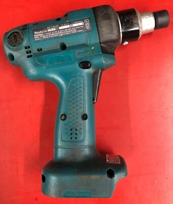 MAKITA BFT084F CORDLESS ADJUSTABLE TORQUE 3-8Nm DRIVER 1/4" HEX 14.4V TOOL ONLY - Image 1 of 4