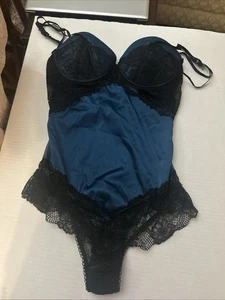 Fredrick’s Of Hollywood  Sexy Teal Silk And Lace Bodysuit Size  S Built In Bra - Picture 1 of 10