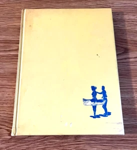 ELVIS BY PETER JONES-HARD COVER BOOK - Picture 1 of 12