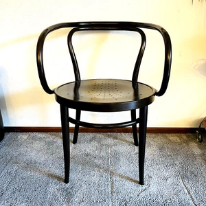 Thonet 209 Bugholz Stuhl Armlehnstuhl dunkelbraun sehr guter Zustand - Bild 1 von 14