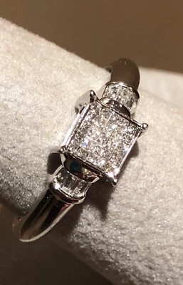10k White Gold Invisible Set Princess Cut and Baguette Diamond Ring *SPARKLE!!* - Image 1 of 4