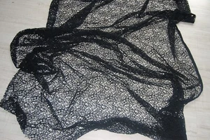 5,5m edler Spitzenstoff schwarz bi-elastisch netz dick schwer Gothic Häkeloptik - Bild 1 von 8