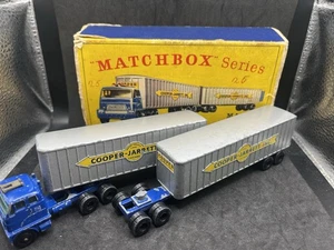Matchbox Major Packs MB9-A: Insterstate double freighter with Type D Box - Picture 1 of 5