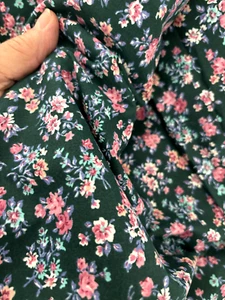 2Yd 45WX70L Vtg PETER PAN Fabric CALICO Tiny FLOWER Quilt Hunter Green Pink Blue - Picture 1 of 7