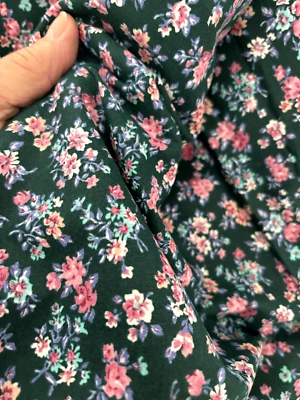 2Yd 45WX70L Vtg PETER PAN Fabric CALICO Tiny FLOWER Quilt Hunter Green Pink Blue - Image 1 of 4