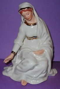 Lenox THE CLASSIC NATIVITY - MARY 1995 Fine Porcelain MINT CONDITION - Picture 1 of 6
