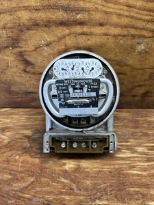 Vintage Westinghouse Watthour meter 240 volts, 15 amp type CA — MISSING GLASS - Picture 1 of 3
