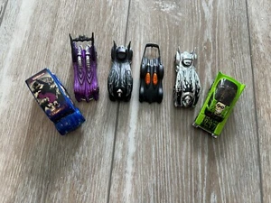 HOT WHEELS DC COMICS BATMAN TEMA DIECAST COCHES ARIDDLER GATO MUJER - Imagen 1 de 10