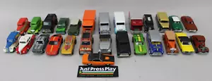 Lotto di 27 auto pressofuse Hot Wheels con piloti reali - Ultra Hots, Larry's Garage++ - Foto 1 di 20